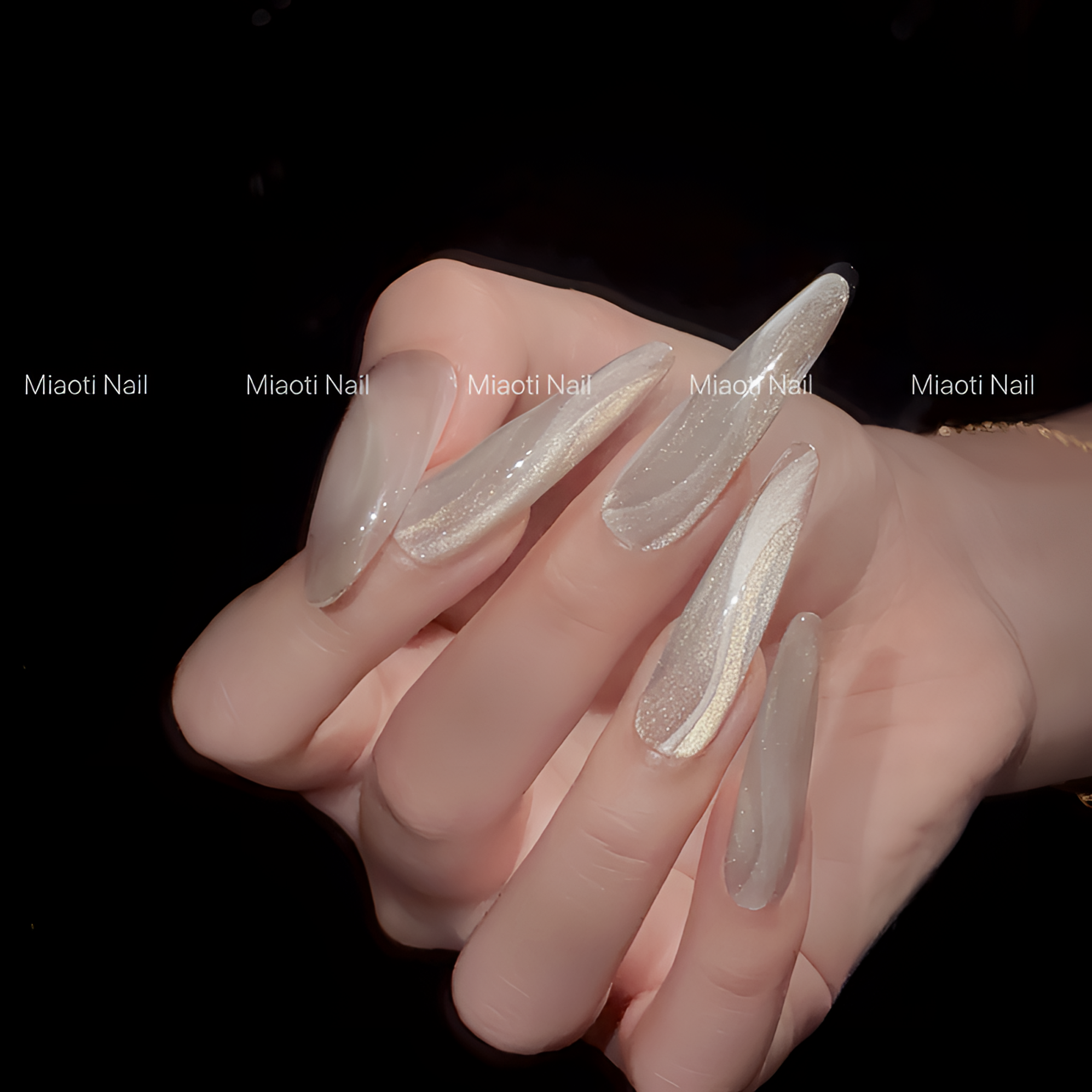 雪松 | 9个甲型定制 | Miaoti | 纯手工穿戴甲