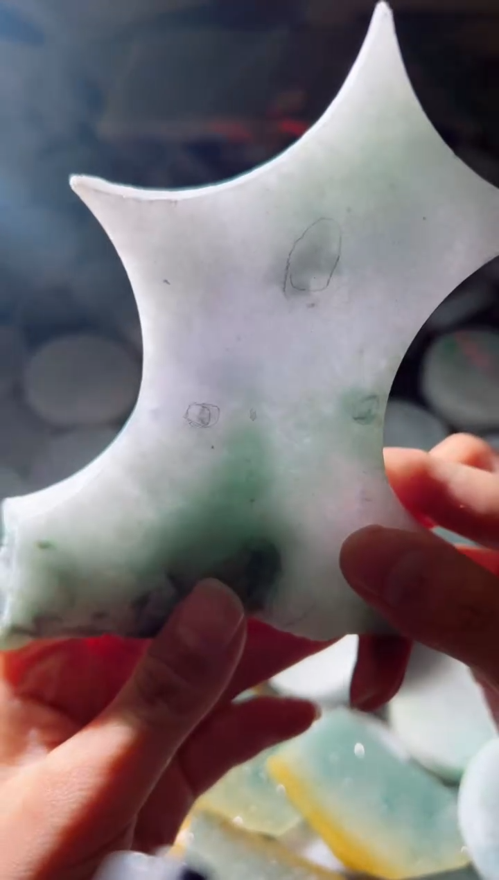 【闪购商品】翡翠颈饰未镶嵌翡翠A货小蒋114