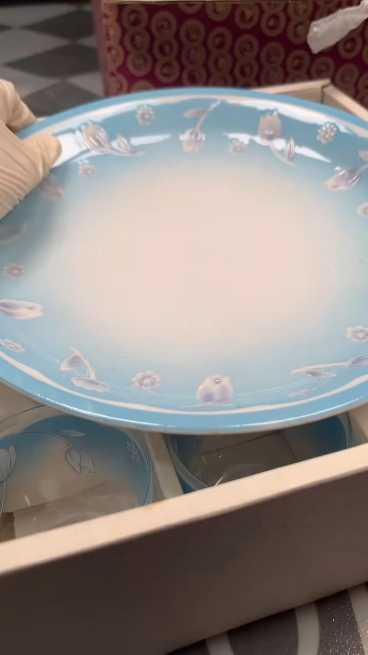 瓷片陶瓷如图所示周边