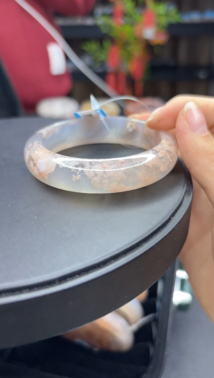 【闪购商品】石英质玉手镯未镶嵌299（57圈）