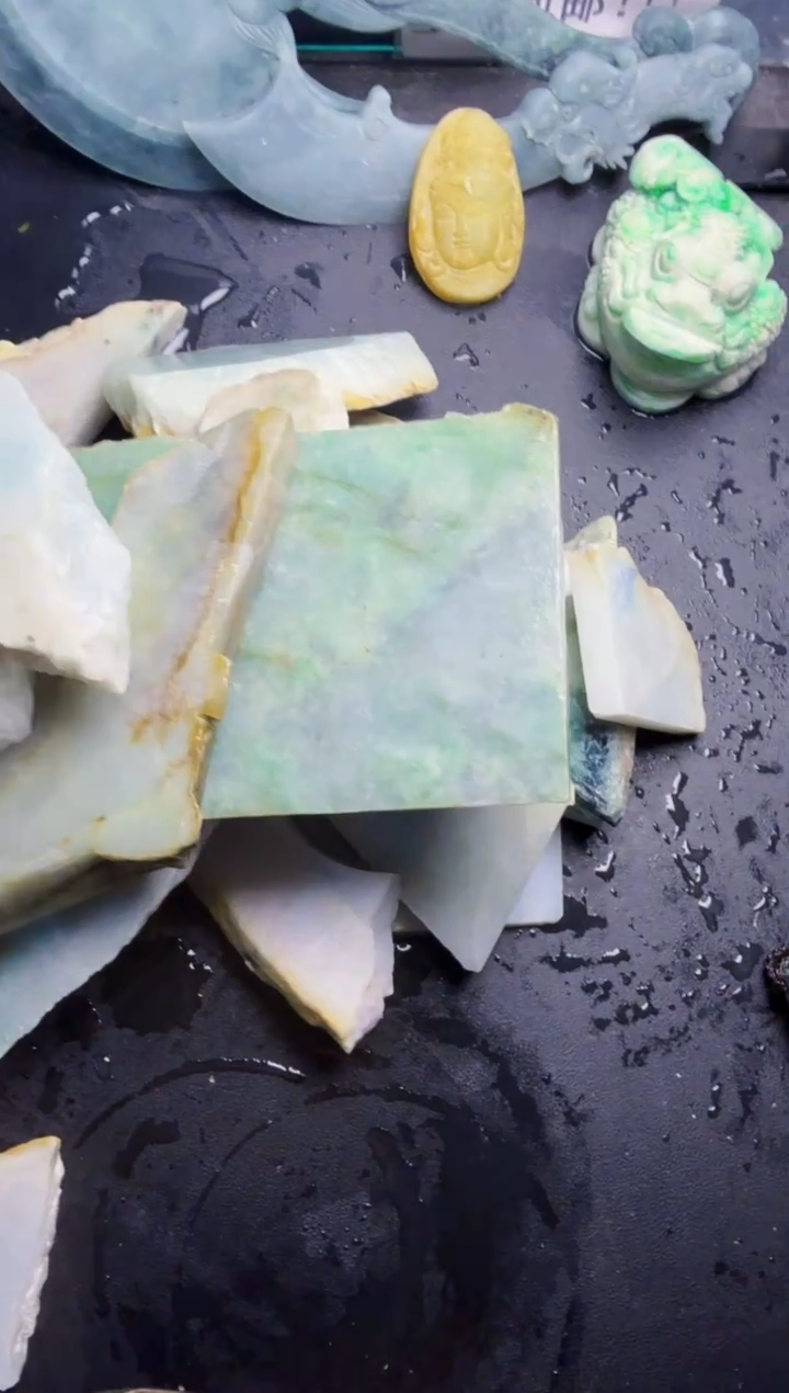 未镶嵌挂件翡翠果*天然翡翠055