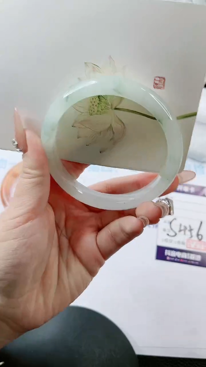 【闪购商品】石英质玉手镯未镶嵌多样性发货S456-63