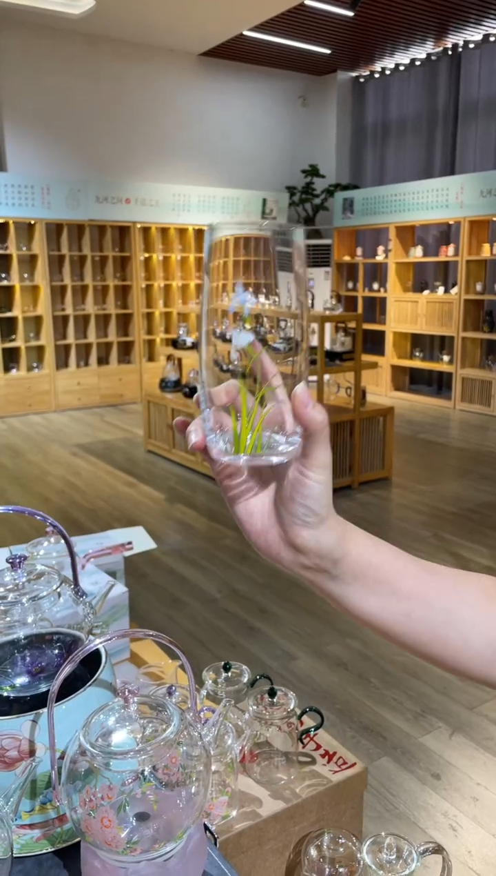 兰花绿茶杯啊啊啊啊