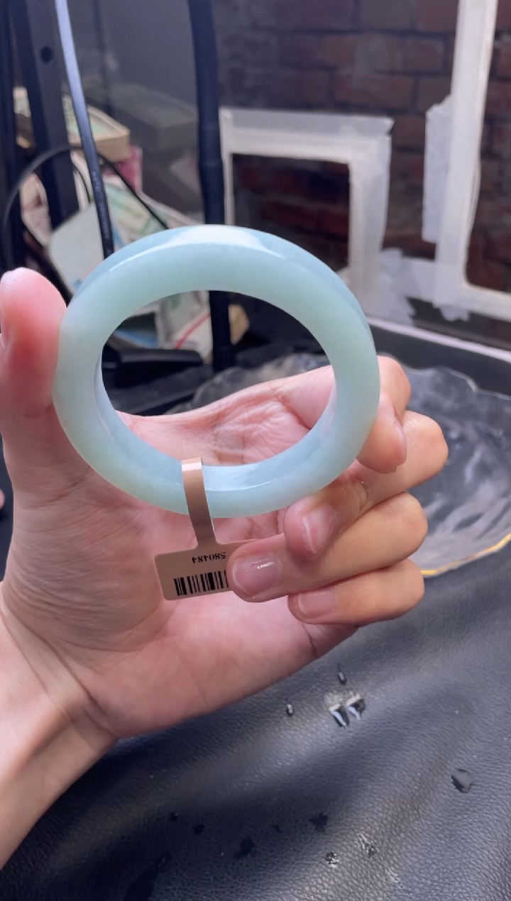 【闪购商品】定制翡翠手镯未镶嵌发一件/DDI02461