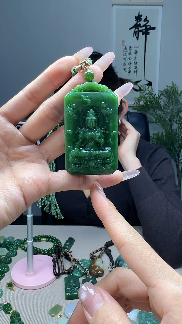 未镶嵌和田玉挂件1