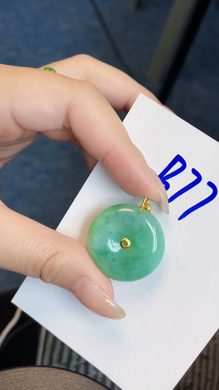 【闪购商品】翡翠颈饰18K金镶嵌00000000