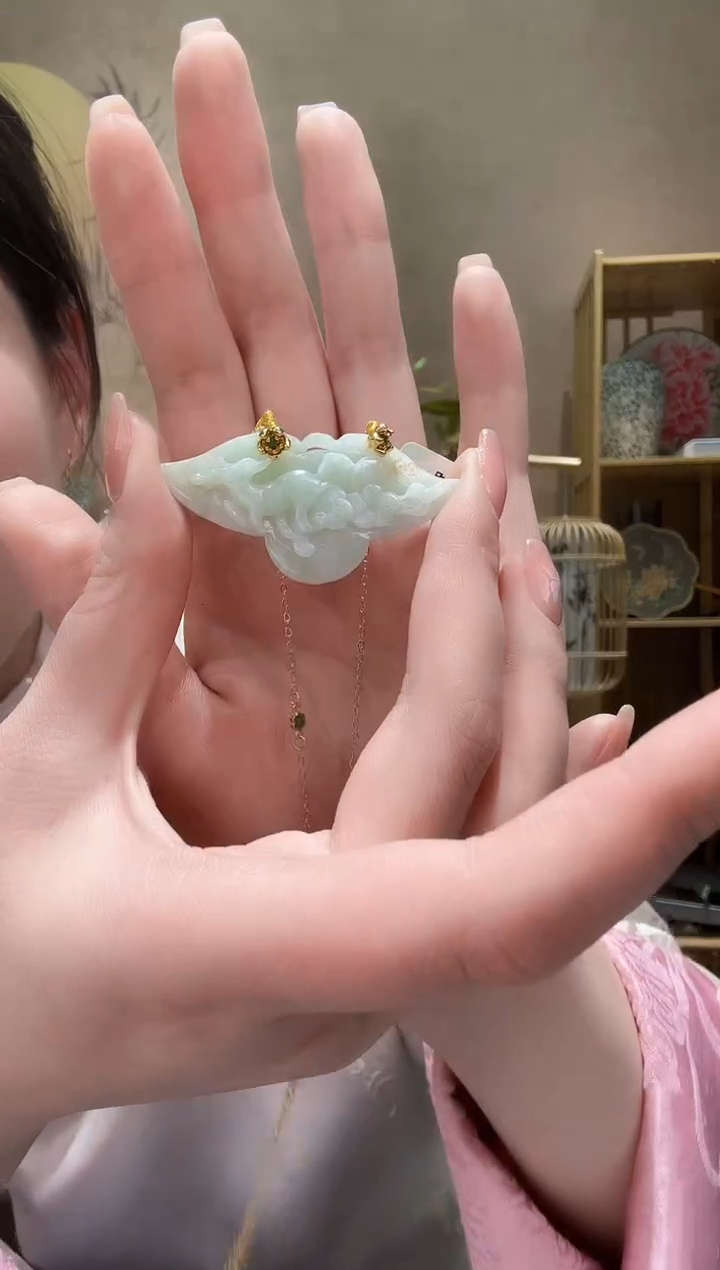 【闪购商品】翡翠颈饰未镶嵌吊坠