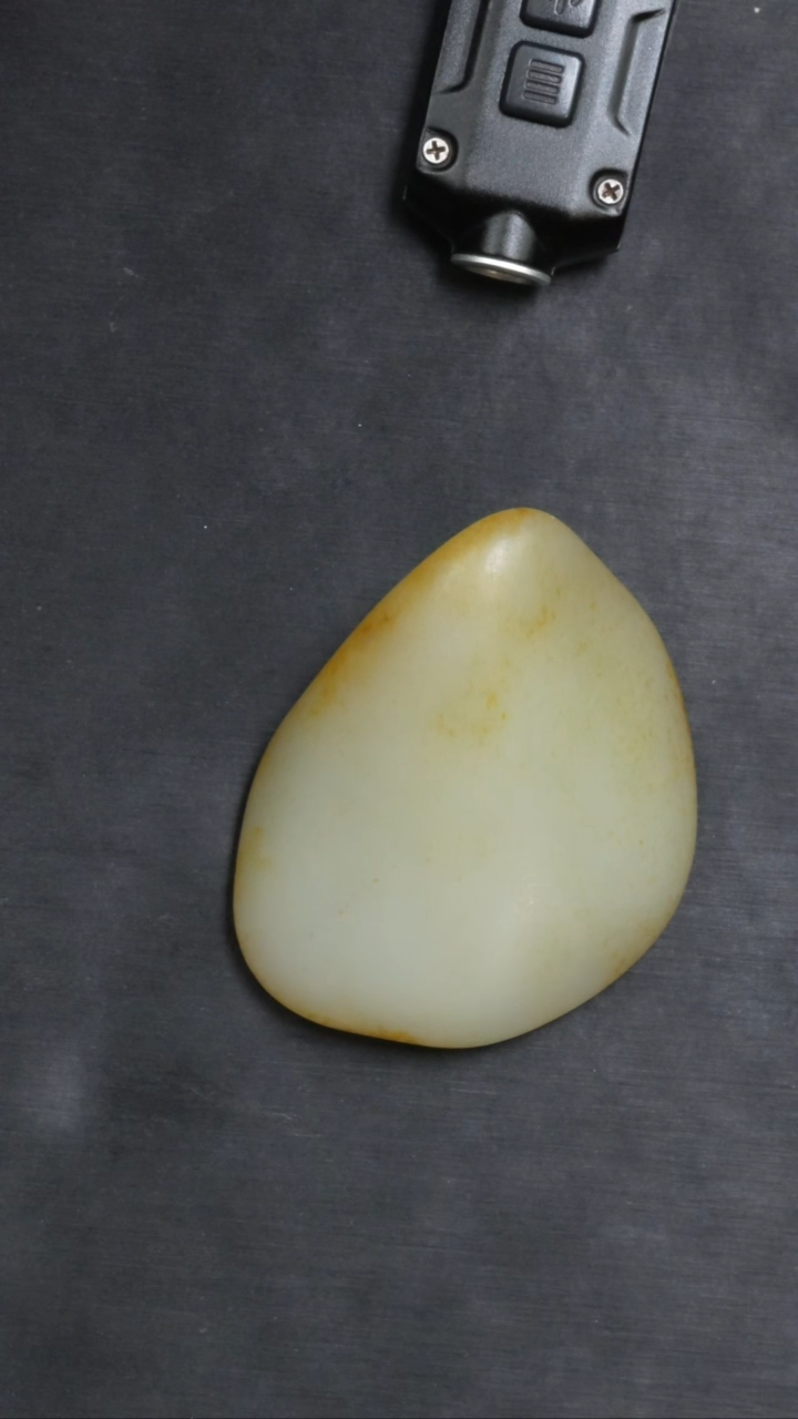 【闪购商品】和田玉把件未镶嵌91克和田玉原石