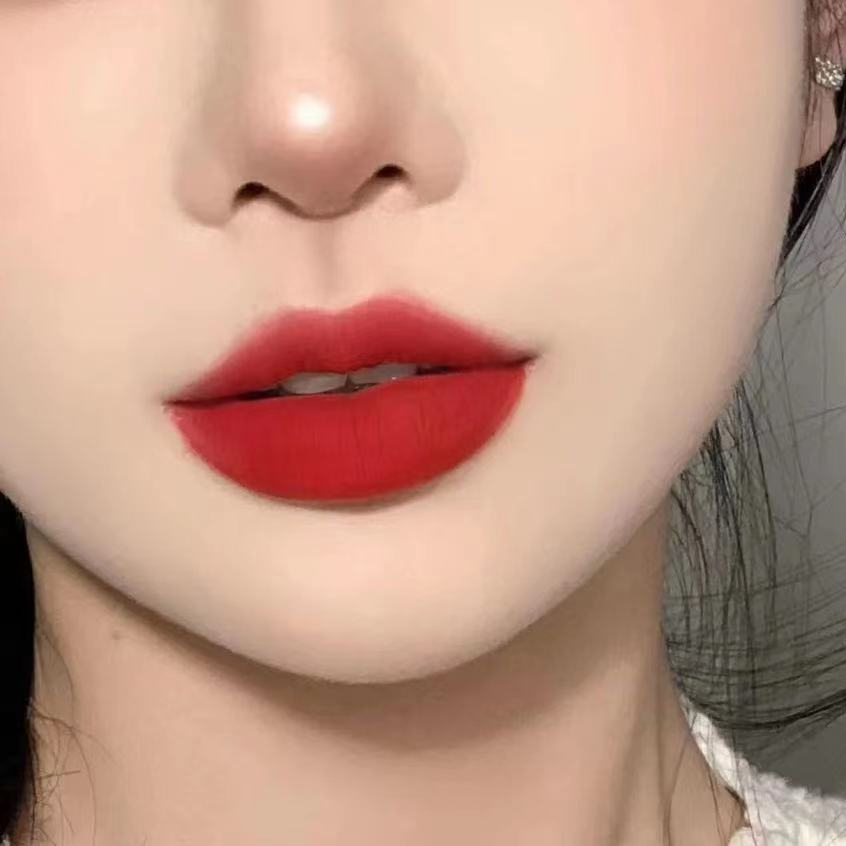 【双11促销】正品丝绒哑光口红滋润不拔干不易掉色不易沾杯