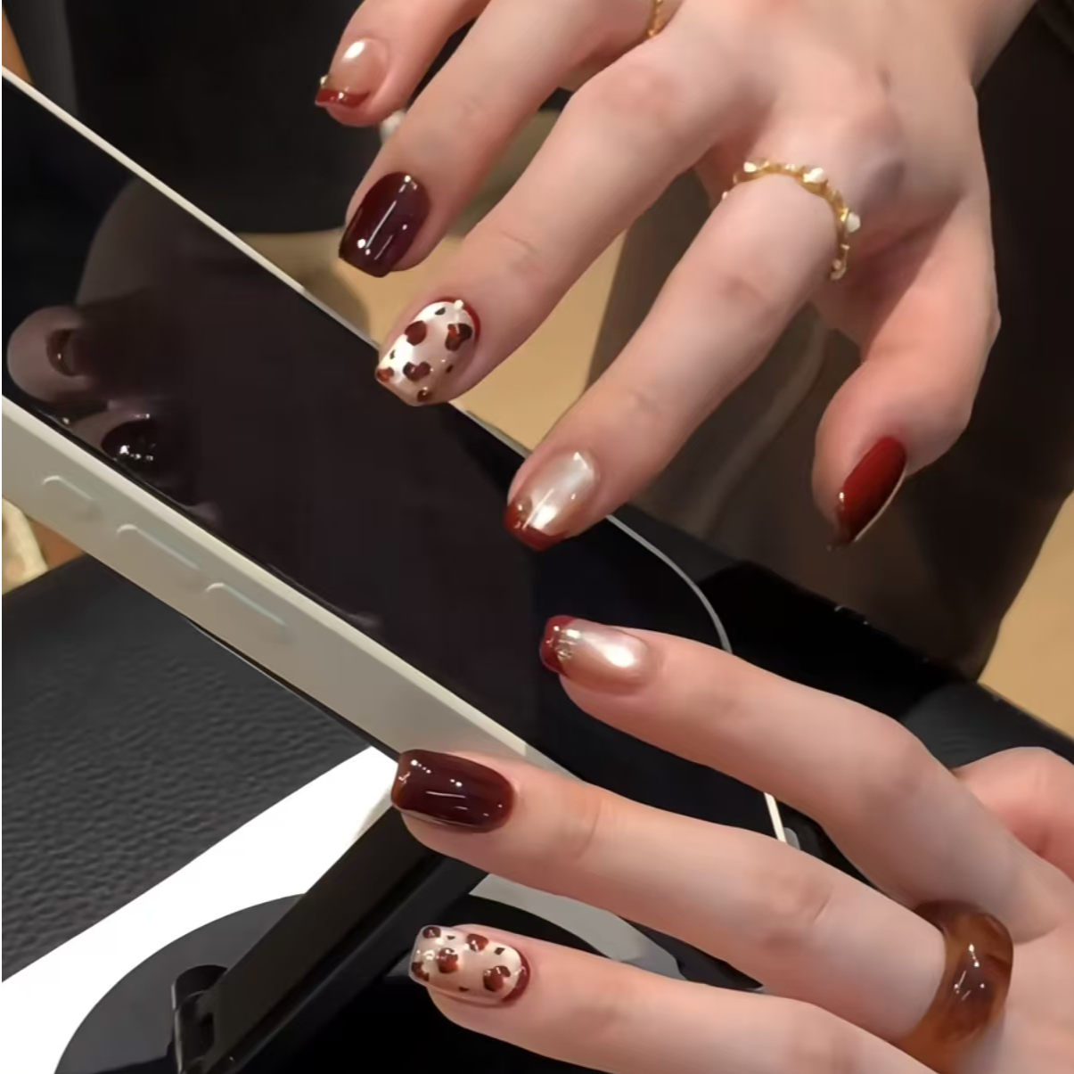 【33】秋冬款红色豹纹猫眼显白气质--手工穿戴甲10片装