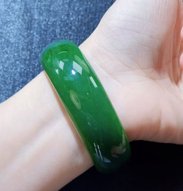 【壹世臻选】天然和田玉轮胎手镯丨多样性发一丨