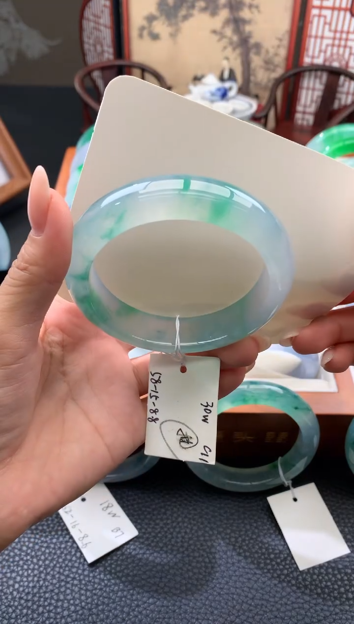 未镶嵌手镯翡翠  缅甸翡翠A货（封包价）