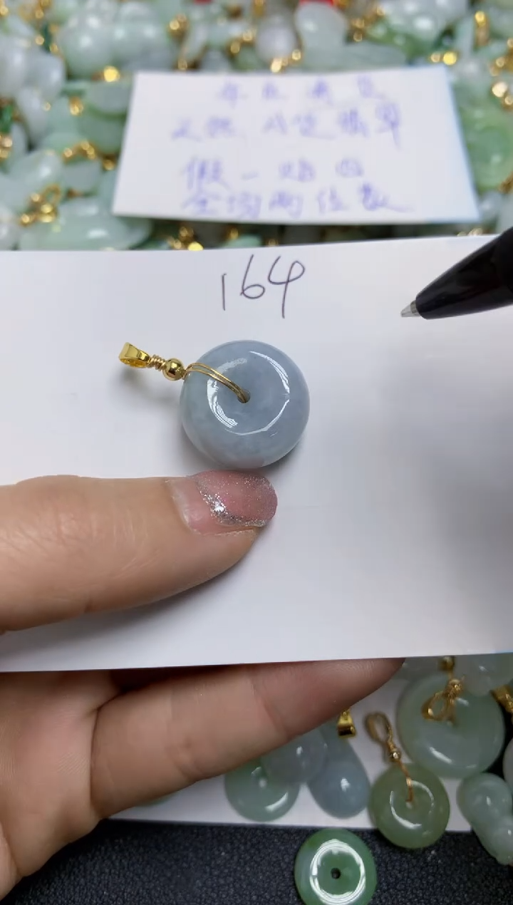 【闪购商品】翡翠颈饰合金天然翡翠A货