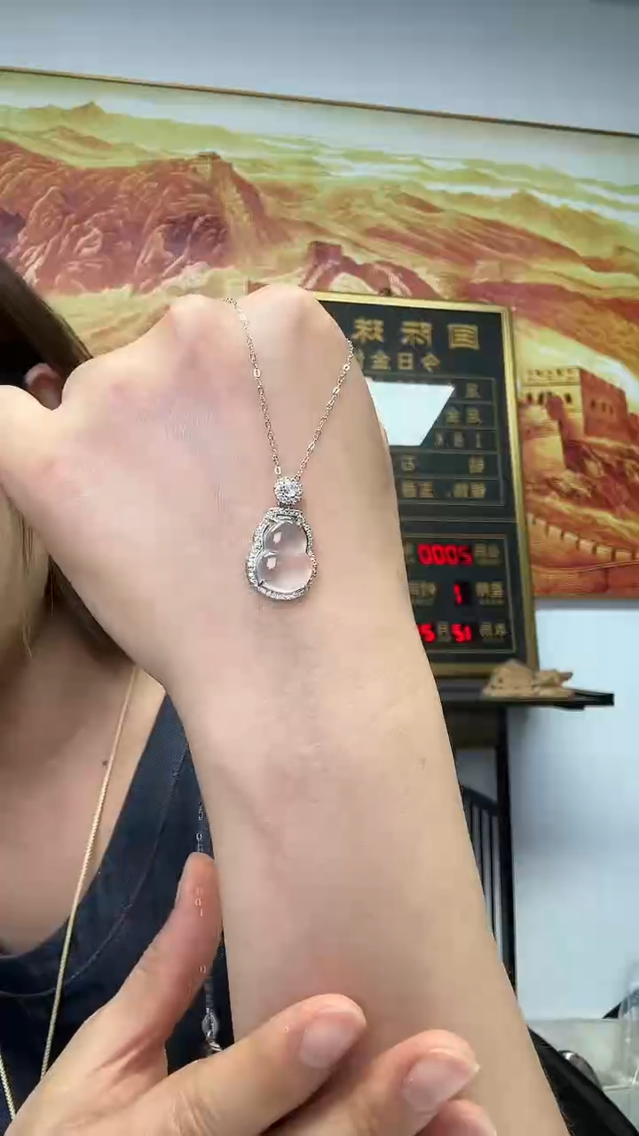 石英质玉银S925镶嵌颈饰小****?3