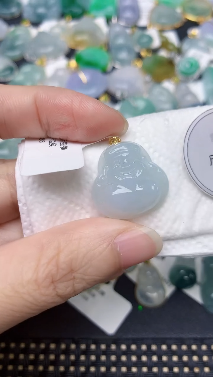 颈饰18K金镶嵌翡翠天然缅甸A货翡翠