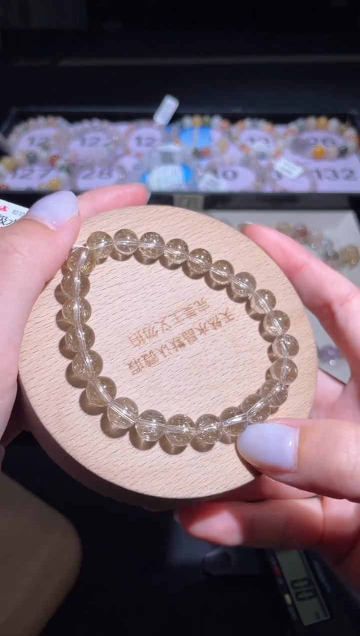 水晶手链未镶嵌B**e132号多样性发货一CC 8m+