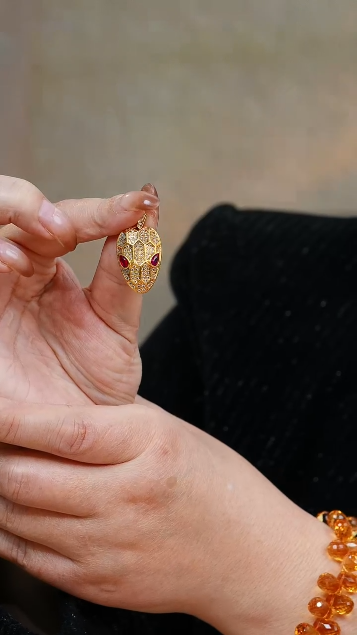 【闪购商品】玛瑙/玉髓吊坠18K金镶嵌018