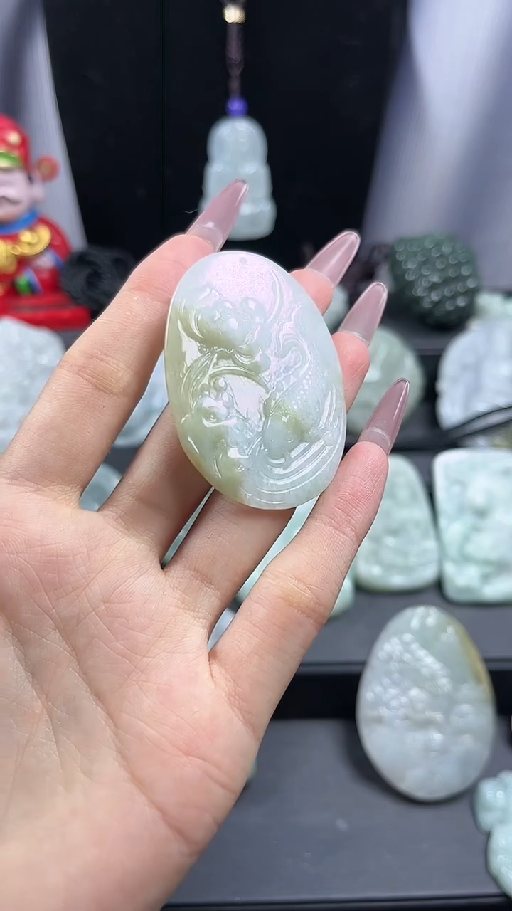 【闪购商品】翡翠颈饰未镶嵌年年有余