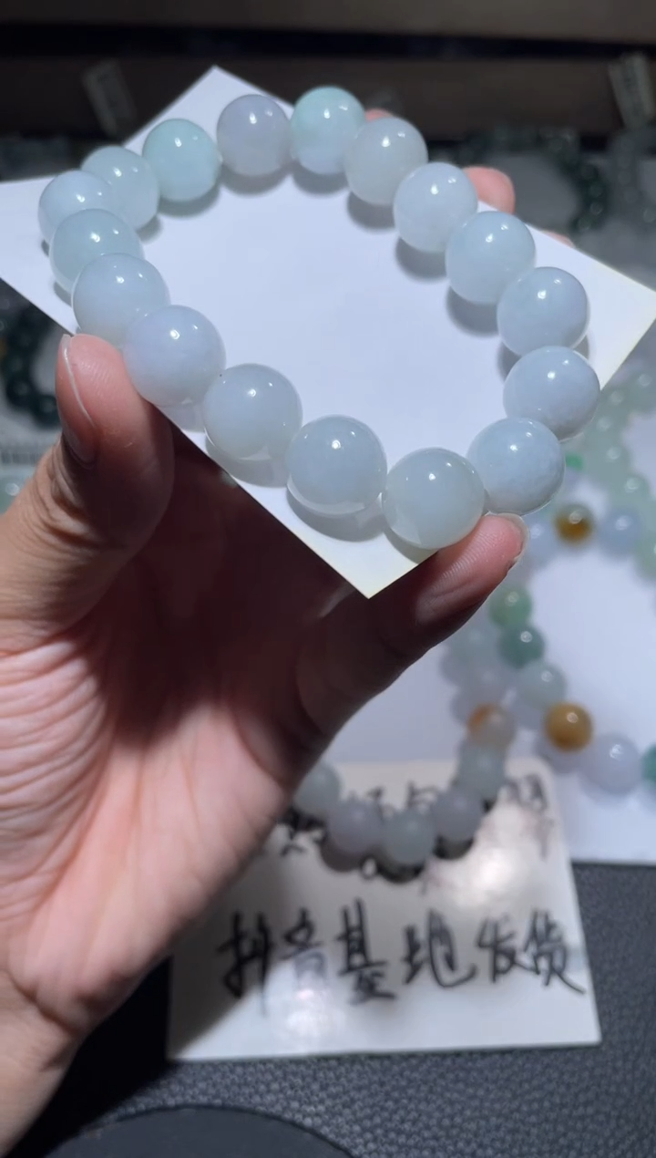 未镶嵌定制翡翠翡翠手串