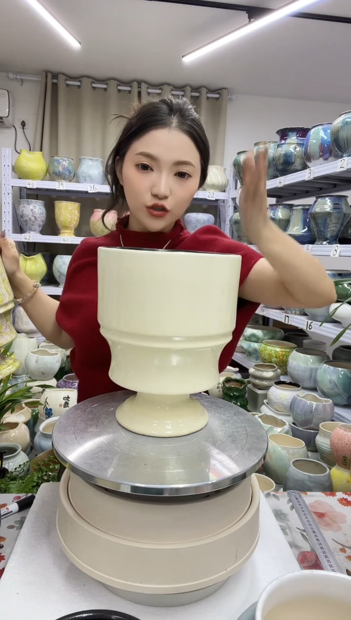 12.11【花盆链接】  高 ：25 口:18