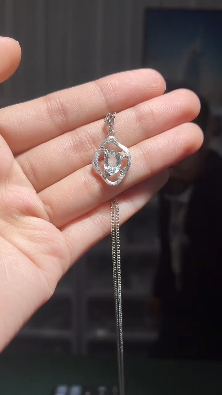 银S925镶嵌耳饰海蓝宝石（扎德严选）