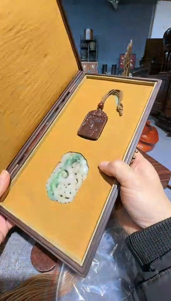 【闪购商品】贡木木雕京城老赵木器直播8到11点