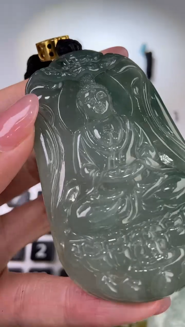 翡翠未镶嵌颈饰  294299