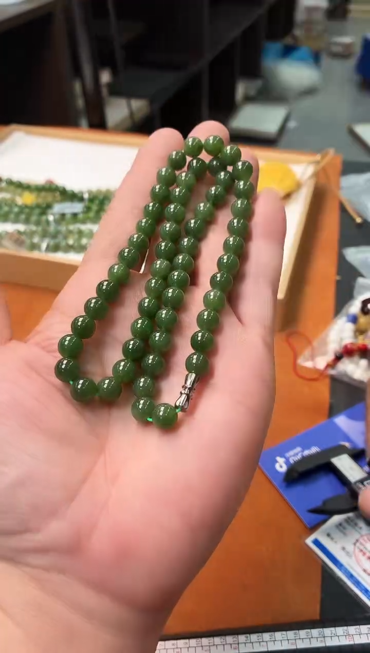 项链未镶嵌和田玉（碧玉）C42