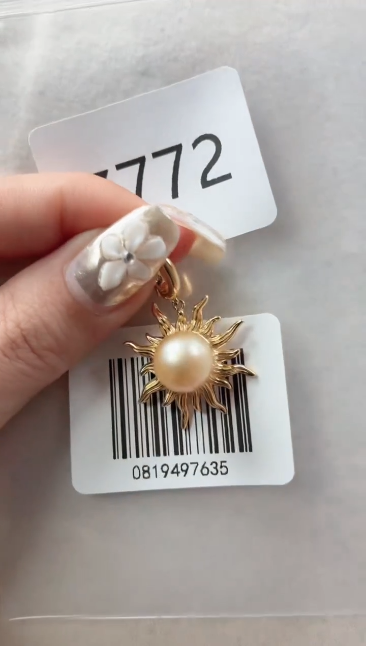 银S925镶嵌吊坠海水珍珠Z772