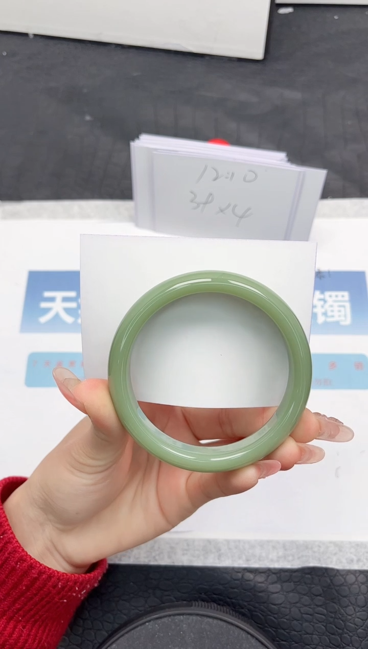 【闪购商品】石英质玉手镯未镶嵌N337-60