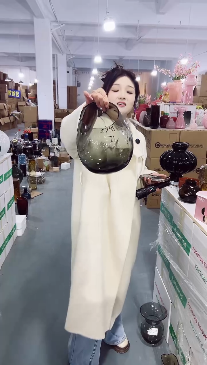 【闪购商品】玻璃乐之沭花瓶厂微瑕-FAVY