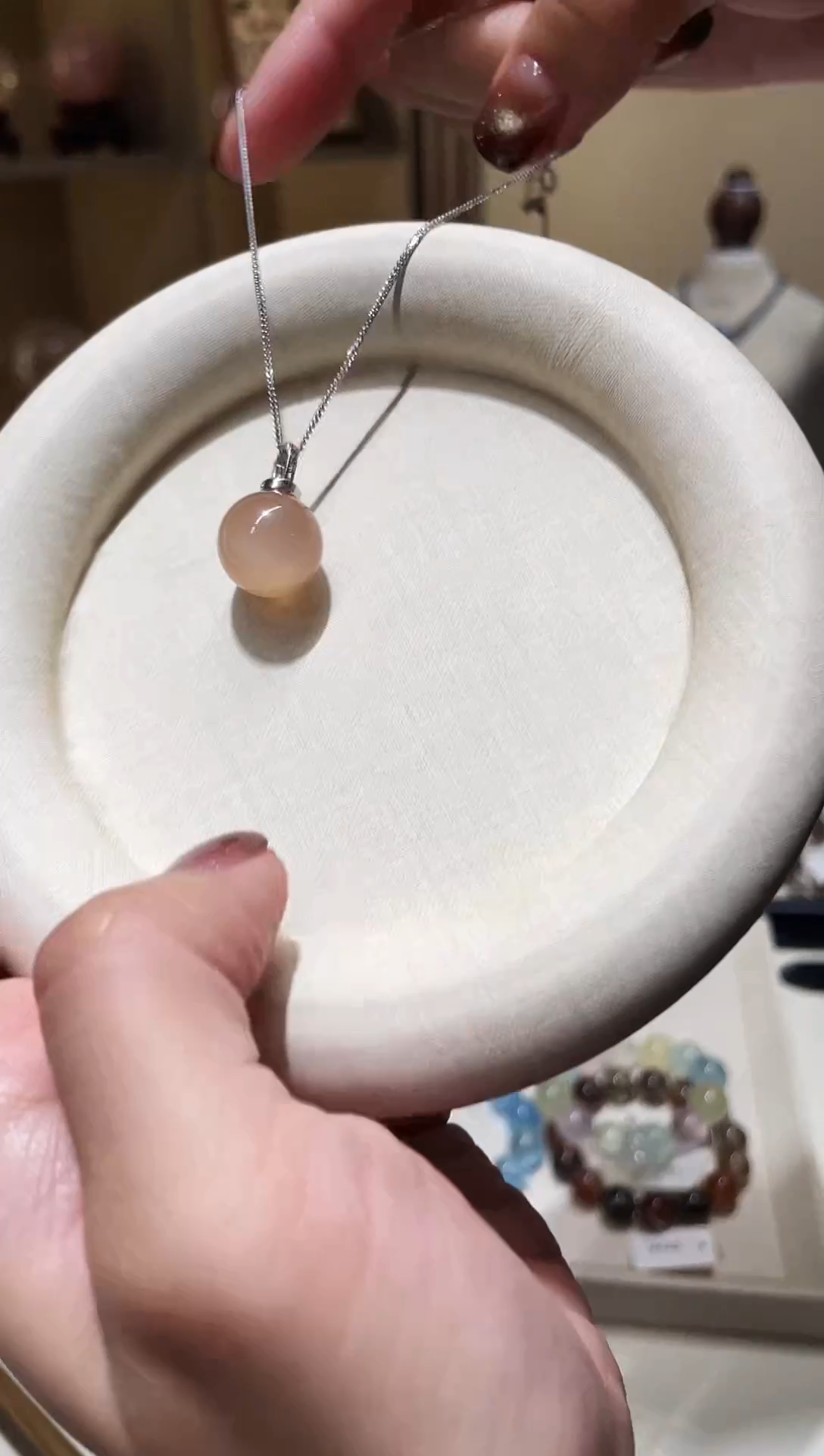 未镶嵌手链水晶P***y奶茶月光项链