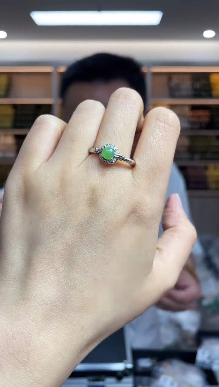 【闪购商品】和田玉·未镶嵌多样性发一件