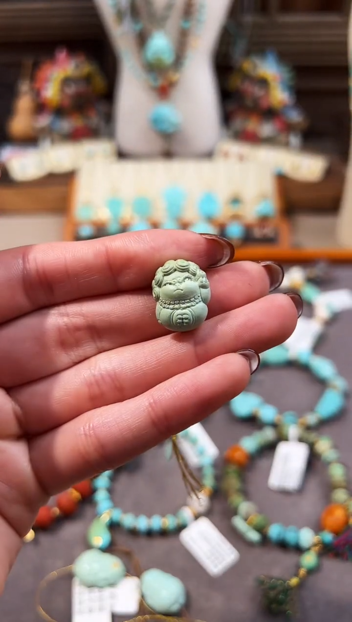 未镶嵌绿松石配饰包租婆貔貅