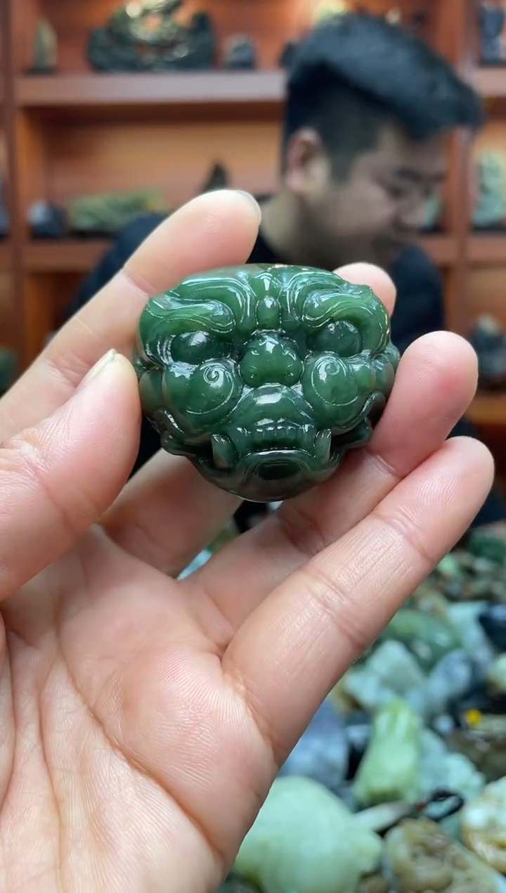 未镶嵌和田玉把件1