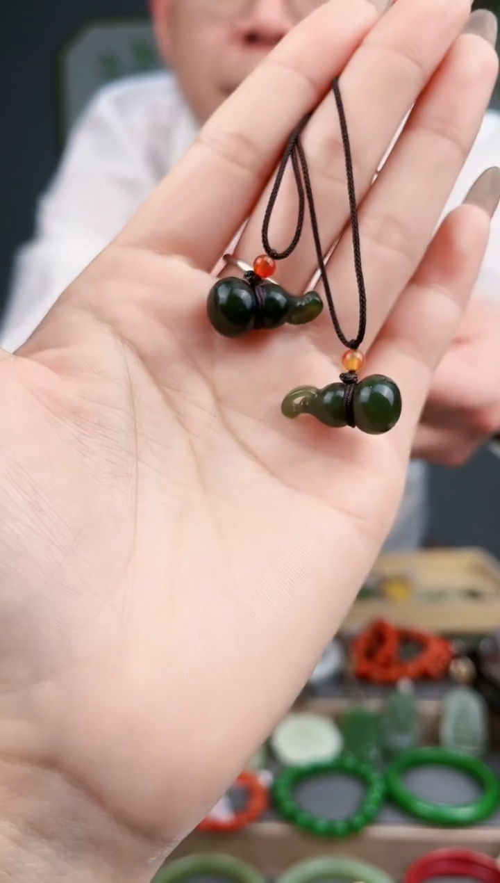 【闪购商品】和田玉颈饰未镶嵌AA多样性发货 拍一发一