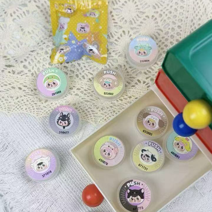 【老粉专属】大鱼吃小鱼 豆包盲盒盲袋