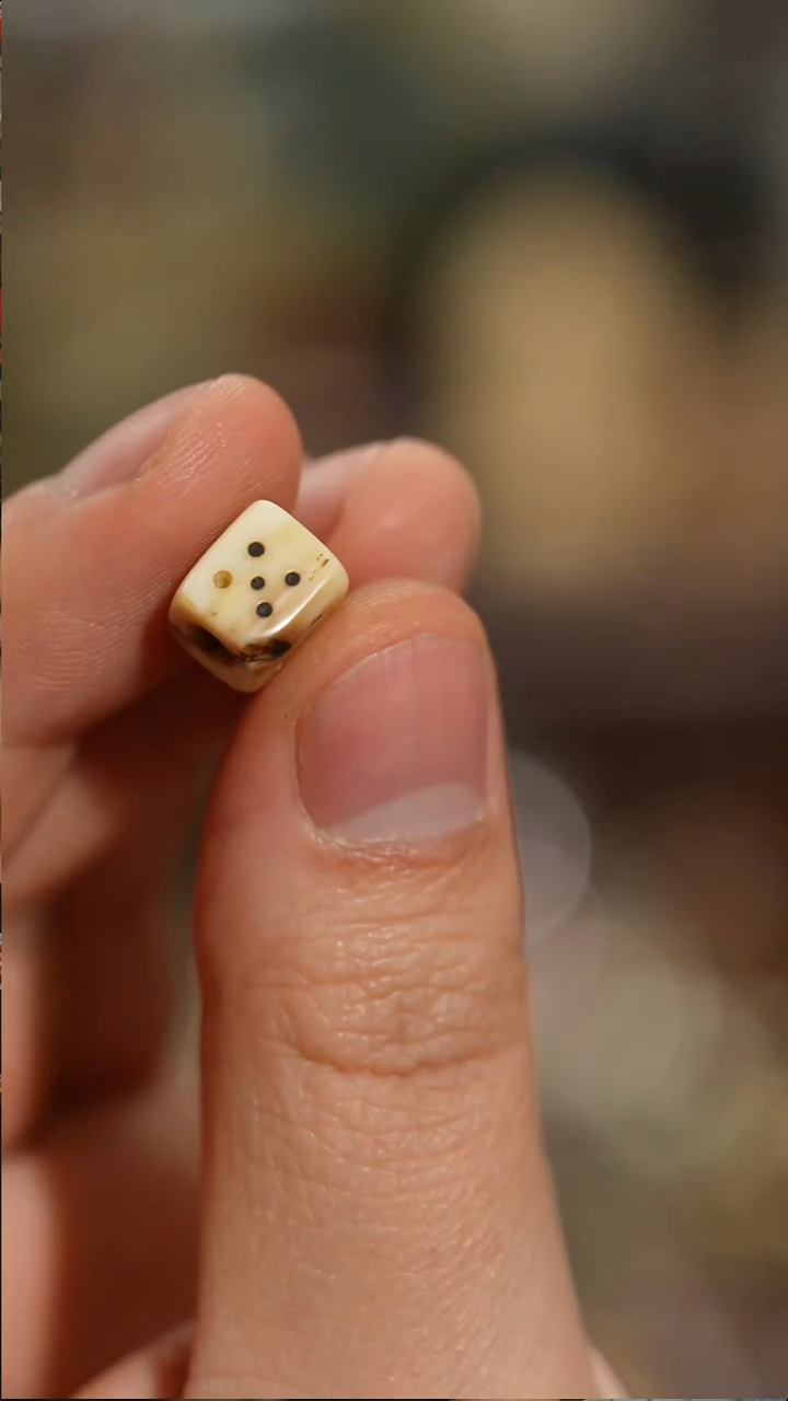 把件柏香籽/百香籽  老  白檀木骰子