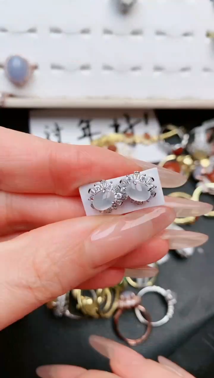 【闪购商品】翡翠戒指银S925镶嵌....