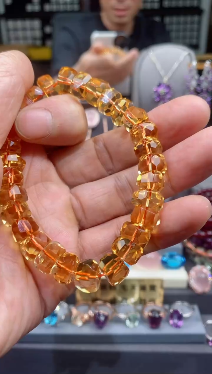 【闪购商品】黄晶手串未镶嵌黄晶手串