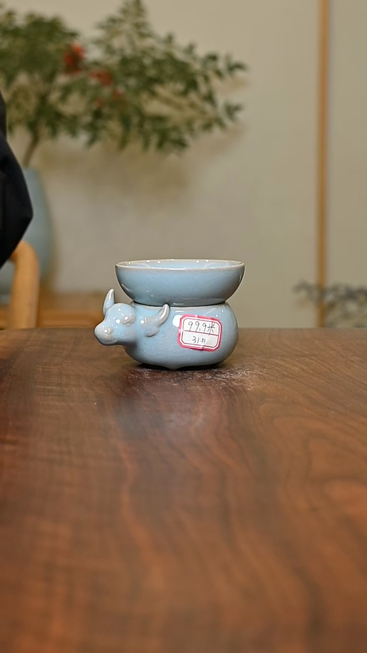 31#卧牛茶漏 天青 微瑕 朱家汝窑款