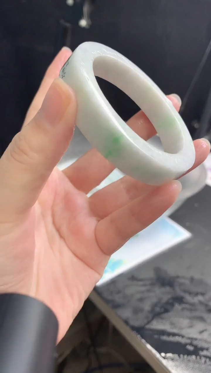 【闪购商品】定制翡翠手镯未镶嵌13   56-57正