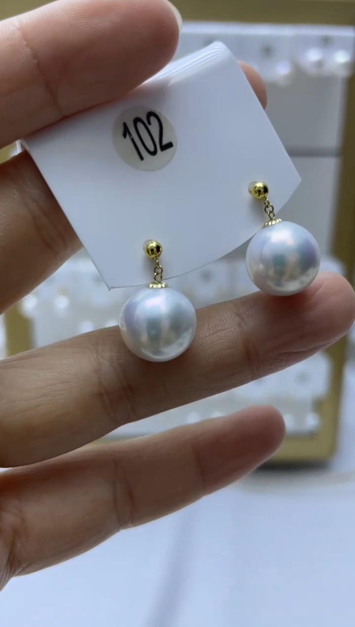 18K金镶嵌耳饰淡水珍珠102