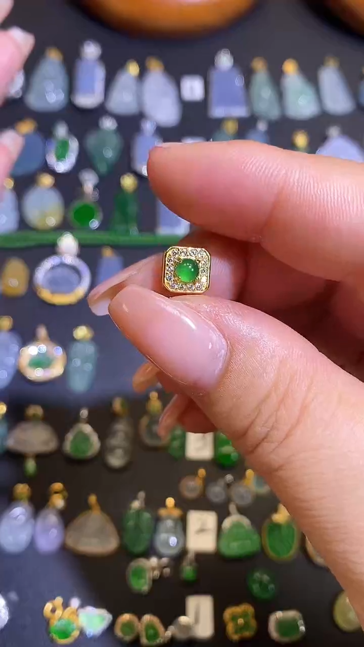 【闪购商品】翡翠吊坠(不含链)银S925镶嵌1