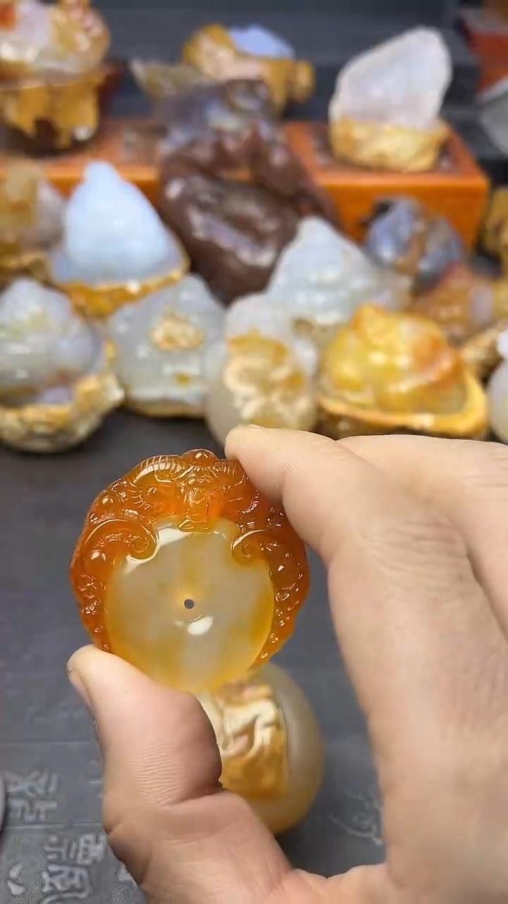 【闪购商品】玛瑙/玉髓吊坠未镶嵌1