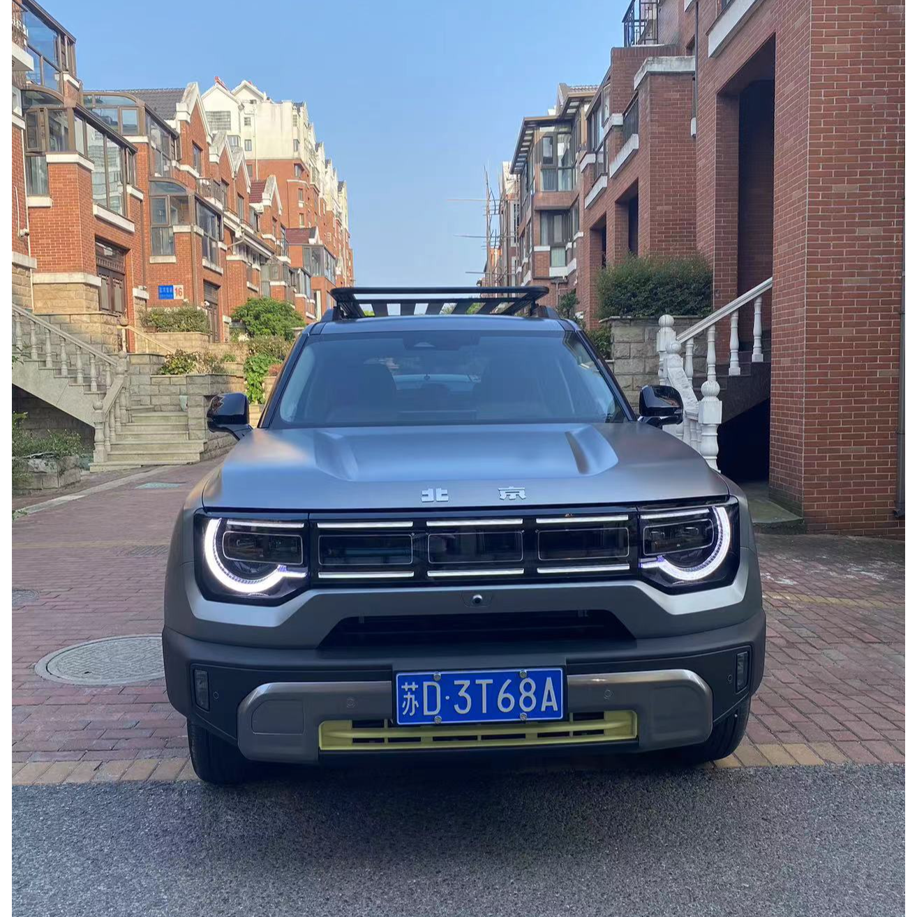 适用北京bj30越野车天窗款平台爬梯书包车顶容纳箱脱困板侧边帐