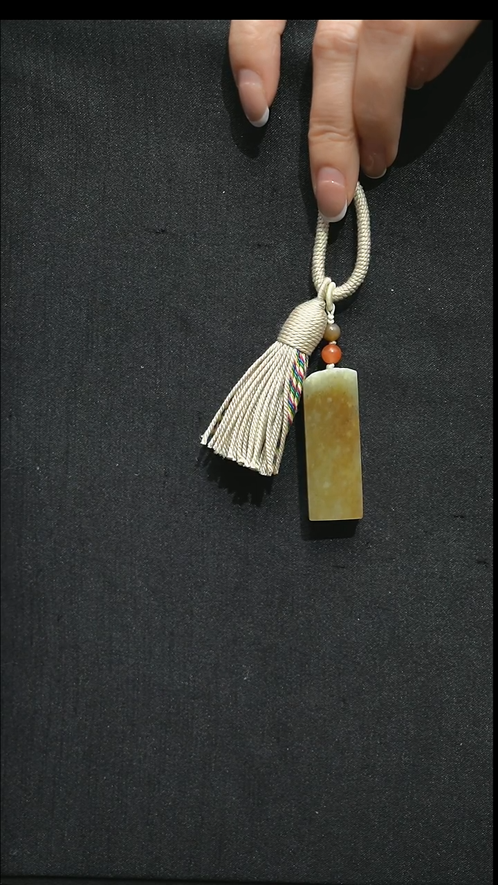 未镶嵌和田玉包链烨未镶嵌 和田玉 包链 烨