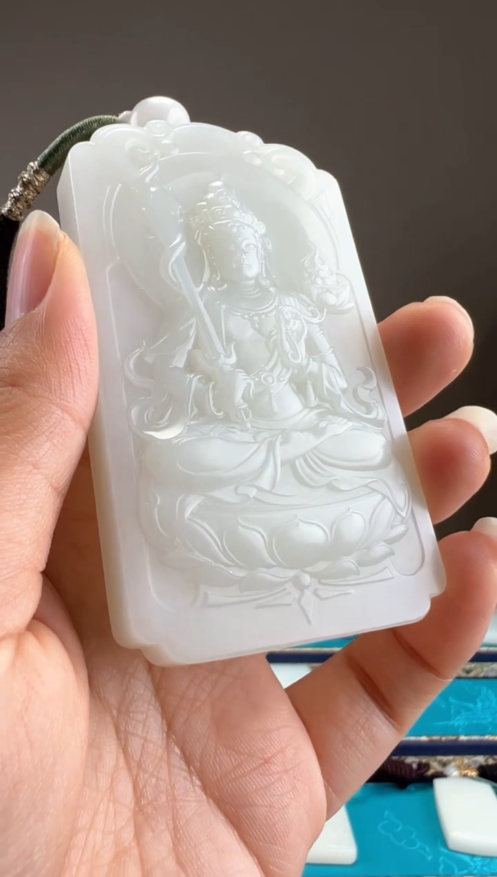 【闪购商品】和田玉未镶嵌颈饰1