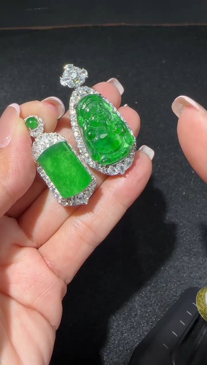 【闪购商品】翡翠吊坠(赠链)未镶嵌多样性发货拍一发二