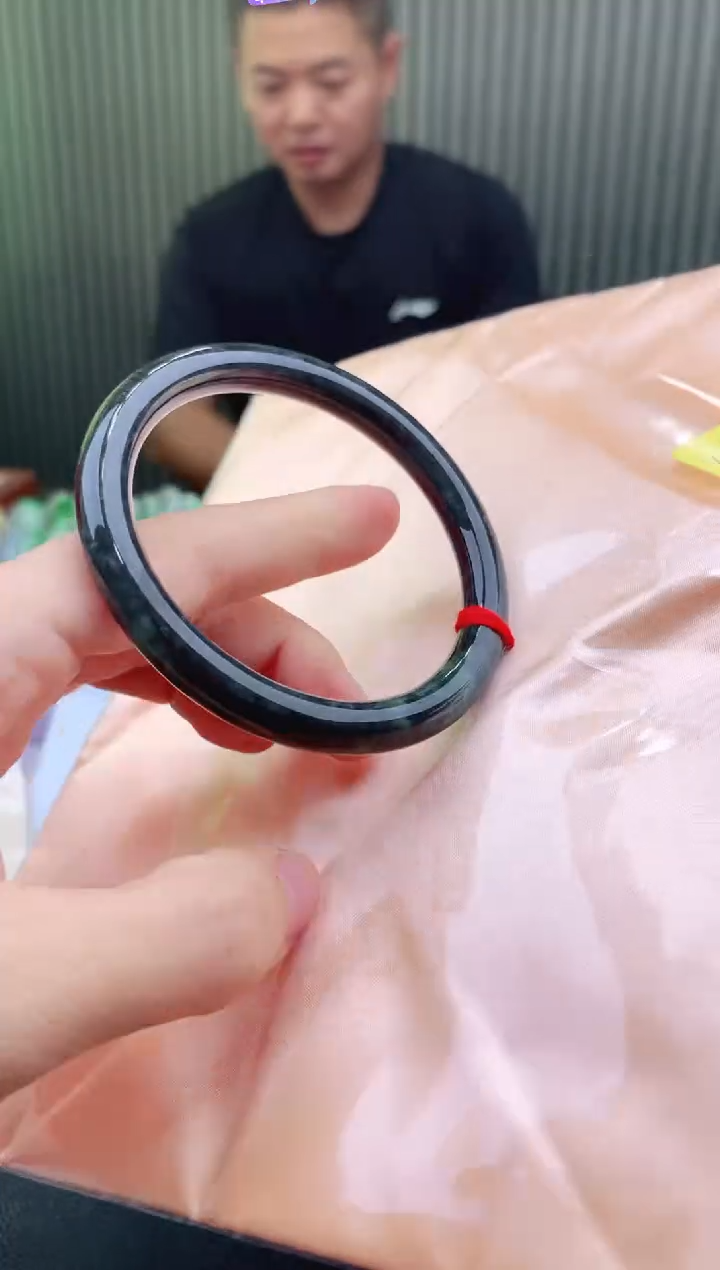 未镶嵌手镯翡翠57